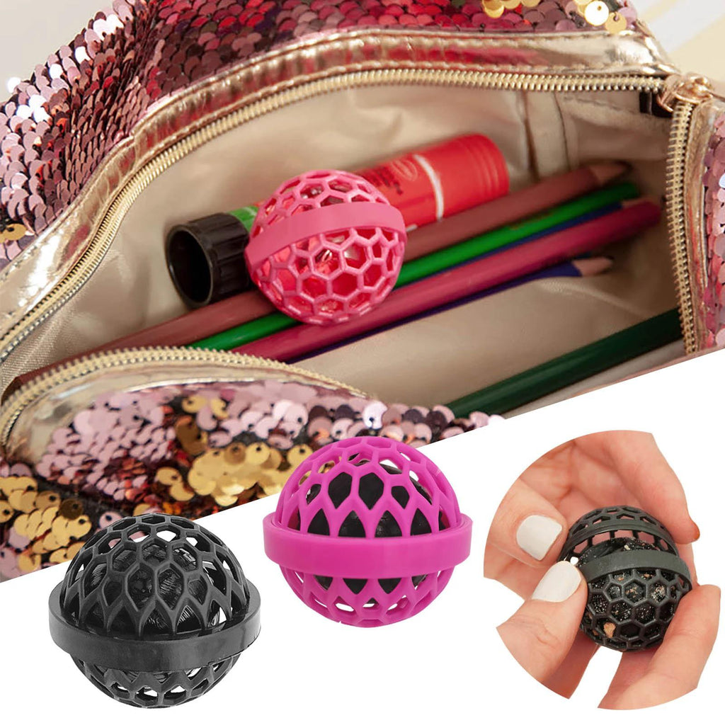 Bag cleaning ball